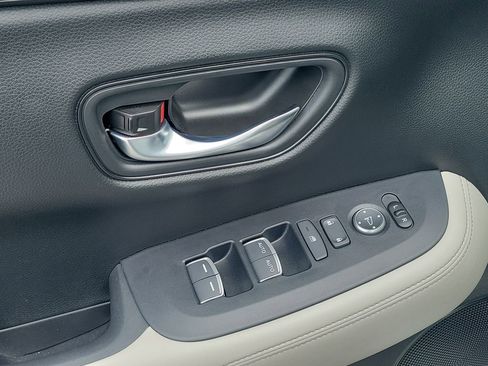 Used 2025 Honda HR-V EX-L image 23