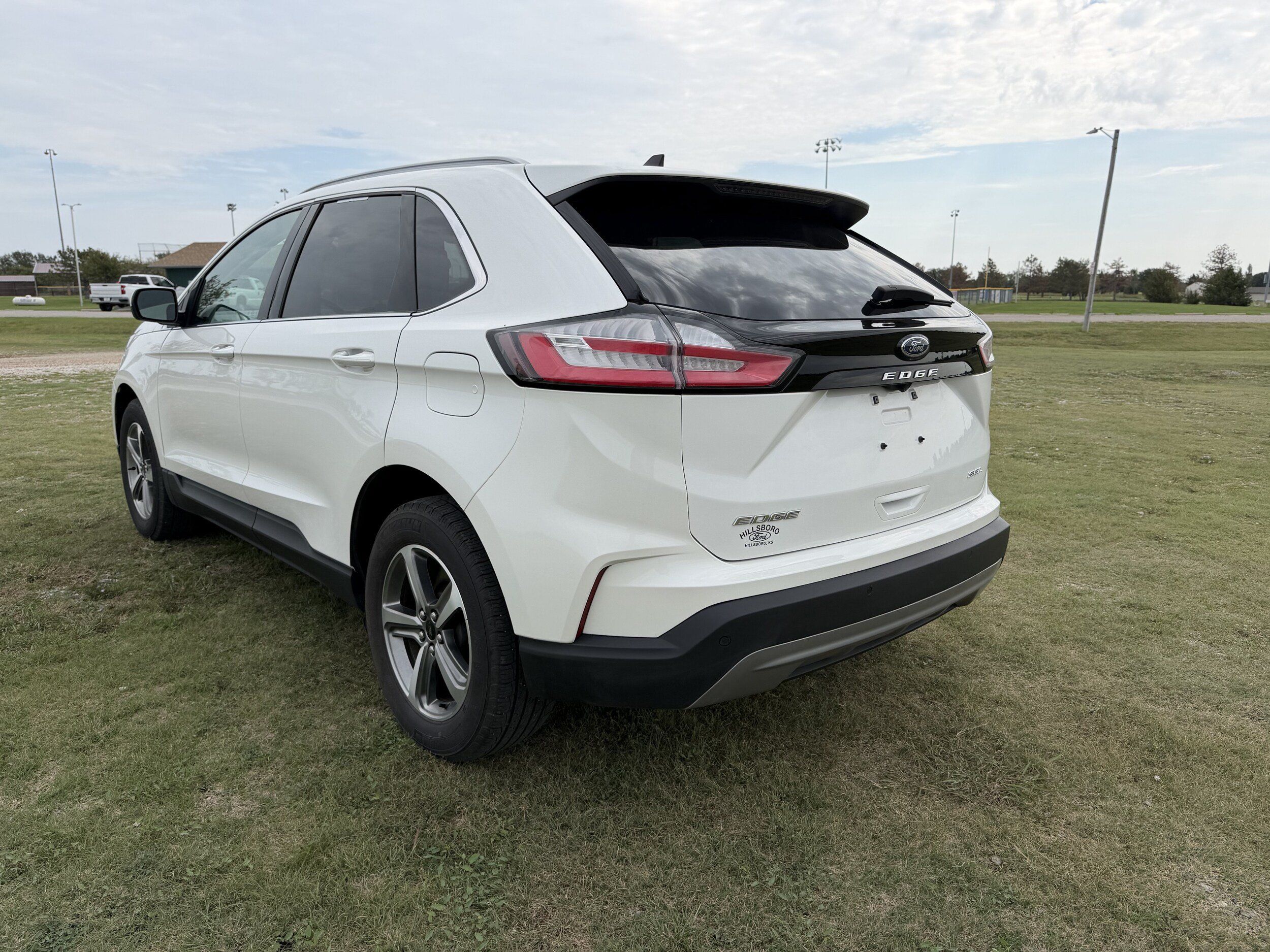 Used 2023 Ford Edge SEL w/ Convenience Package AWD/4WD image 9