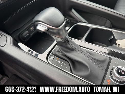 Used 2025 Kia Telluride S AWD/4WD image 24
