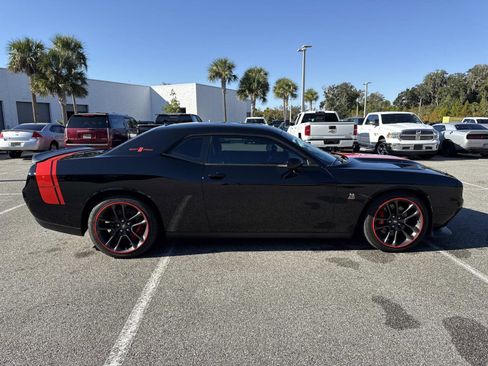 Used 2020 Dodge Challenger R/T Scat Pack image 2