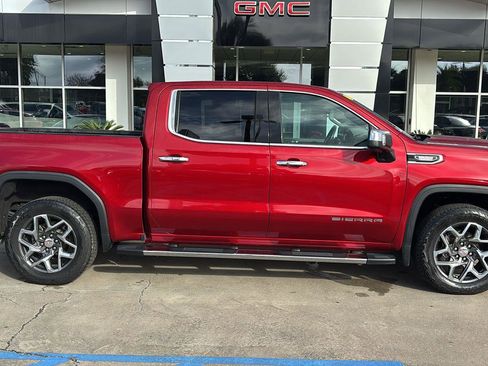 Certified 2023 GMC Sierra 1500 SLT w/ SLT Premium Package image 9