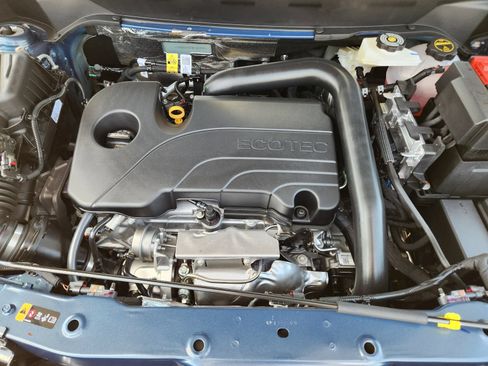 New 2027 Chevrolet Equinox LT FWD image 24