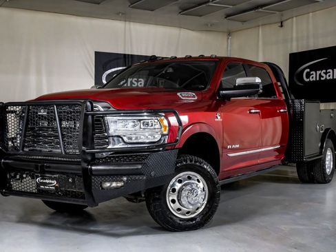 Used 2022 RAM 3500 Limited w/ Towing Technology Group AWD/4WD image 4