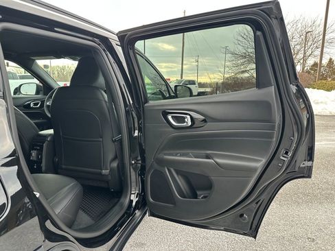 New 2026 Jeep Compass Latitude AWD/4WD image 17