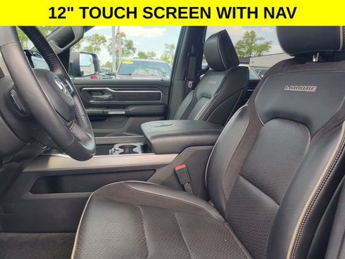 Used 2023 RAM 1500 Laramie AWD/4WD image 6