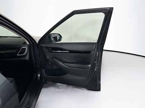 Used 2025 Kia Seltos S image 32