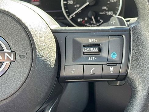 Certified 2024 Nissan Rogue SV image 10