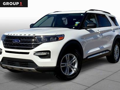 Certified 2023 Ford Explorer XLT w/ Equipment Group 202A