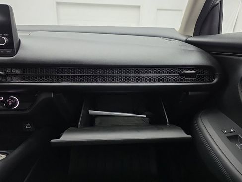 Used 2023 Honda HR-V LX image 37