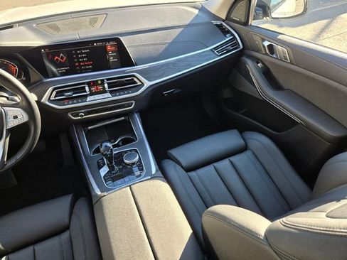 Used 2021 BMW X7 xDrive40i w/ Premium Package AWD/4WD image 35