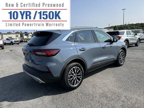 Used 2024 Ford Escape SE image 6