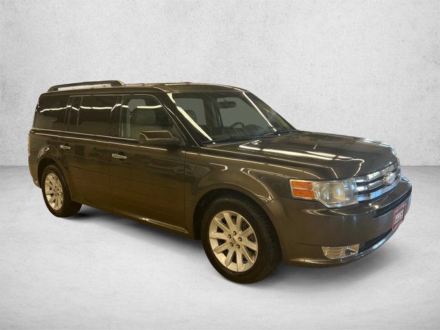 Used 2011 Ford Flex SEL w/ Rapid Spec Order Code FWD image 3