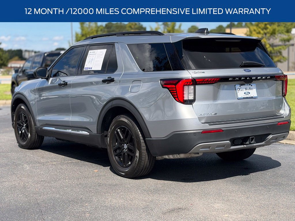 Certified 2025 Ford Explorer Active w/ Active Comfort Package RWD image 5