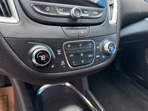 Used 2024 Chevrolet Malibu LT image 26