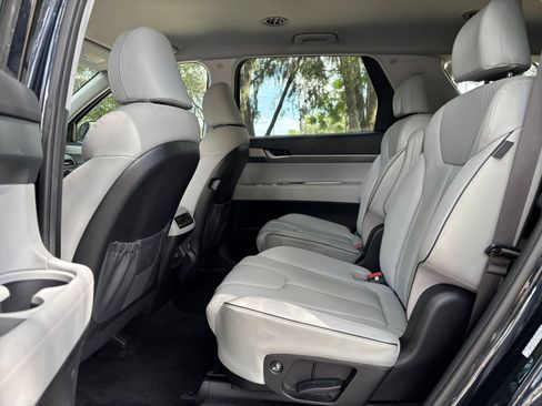 Used 2024 Hyundai Palisade SEL FWD image 27