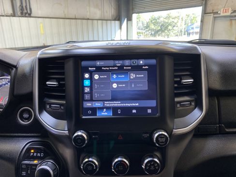 Used 2024 RAM 2500 Big Horn w/ Bed Utility Group image 41