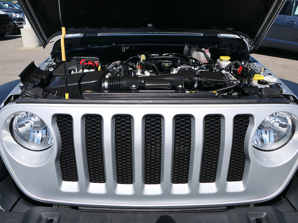 Used 2023 Jeep Wrangler Unlimited Sport AWD/4WD image 25