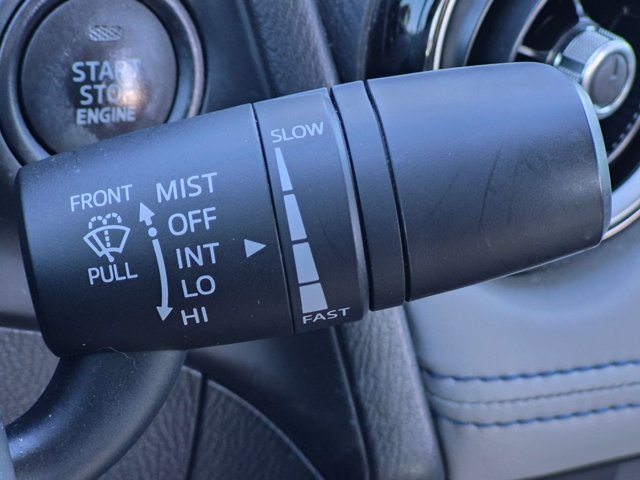 Used 2019 Toyota Yaris LE FWD image 14