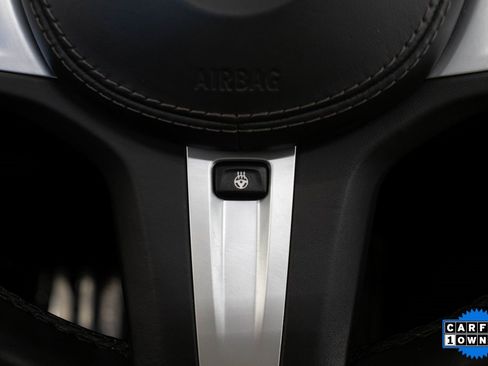 Used 2022 BMW X6 M50i w/ Premium Package image 29