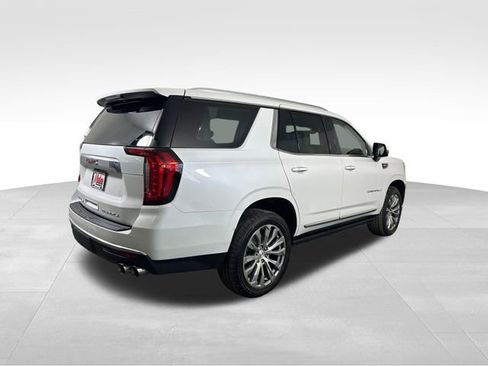 Used 2021 GMC Yukon Denali w/ Denali Premium Package image 7