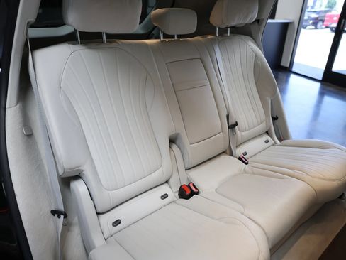 Used 2023 Mercedes-Benz EQS 580 4MATIC SUV image 50