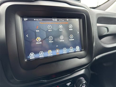 Used 2021 Jeep Renegade Sport image 22