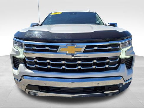 Used 2024 Chevrolet Silverado 1500 LTZ w/ LTZ Convenience Package II AWD/4WD image 4