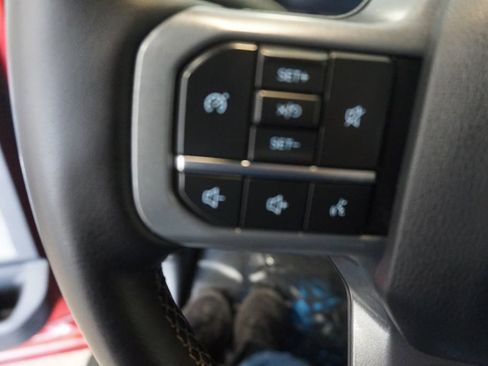 Used 2025 Ford F250 Lariat image 14