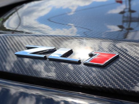 Used 2024 Chevrolet Camaro ZL1 RWD image 4