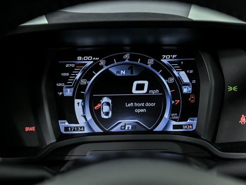 Used 2015 Alfa Romeo 4C Coupe w/ Leather Interior Group RWD image 25