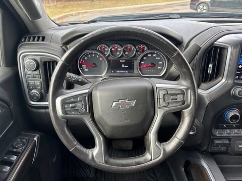 Used 2020 Chevrolet Silverado 1500 LT Trail Boss image 16