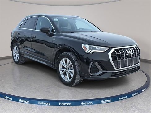 Used 2025 Audi Q3 2.0T Premium Plus w/ Premium Plus Package image 4