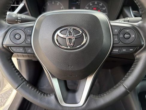 Used 2024 Toyota Corolla SE w/ SE Premium Package FWD image 23