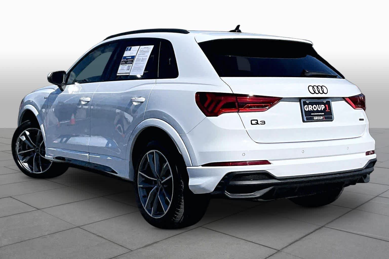 Used 2025 Audi Q3 2.0T Premium w/ Convenience Package AWD/4WD image 12