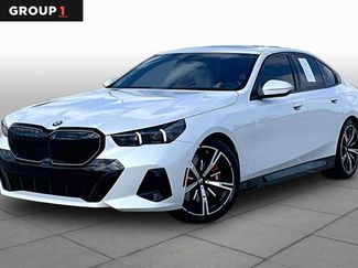 Used 2027 BMW 540i xDrive w/ M Sport Package AWD/4WD video 1