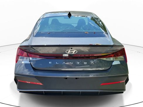 New 2025 Hyundai Elantra Sport w/ Cargo Package image 5