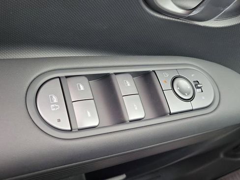 New 2026 Hyundai Ioniq 5 SEL RWD image 18