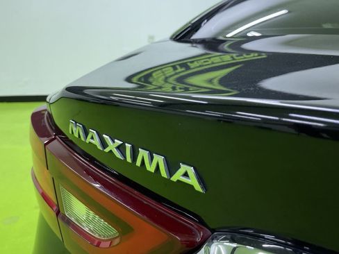 Used 2017 Nissan Maxima Platinum image 13