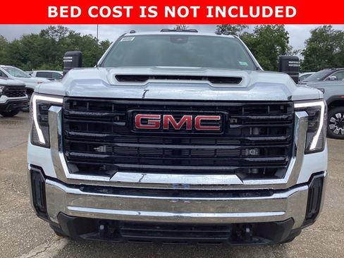 New 2025 GMC Sierra 3500 Pro w/ Convenience Package image 2