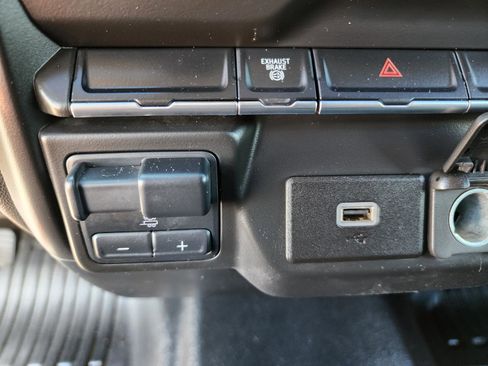 Used 2020 Chevrolet Silverado 3500 W/T w/ WT Convenience Package image 14