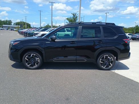 New 2026 Subaru Forester Premium AWD/4WD image 8
