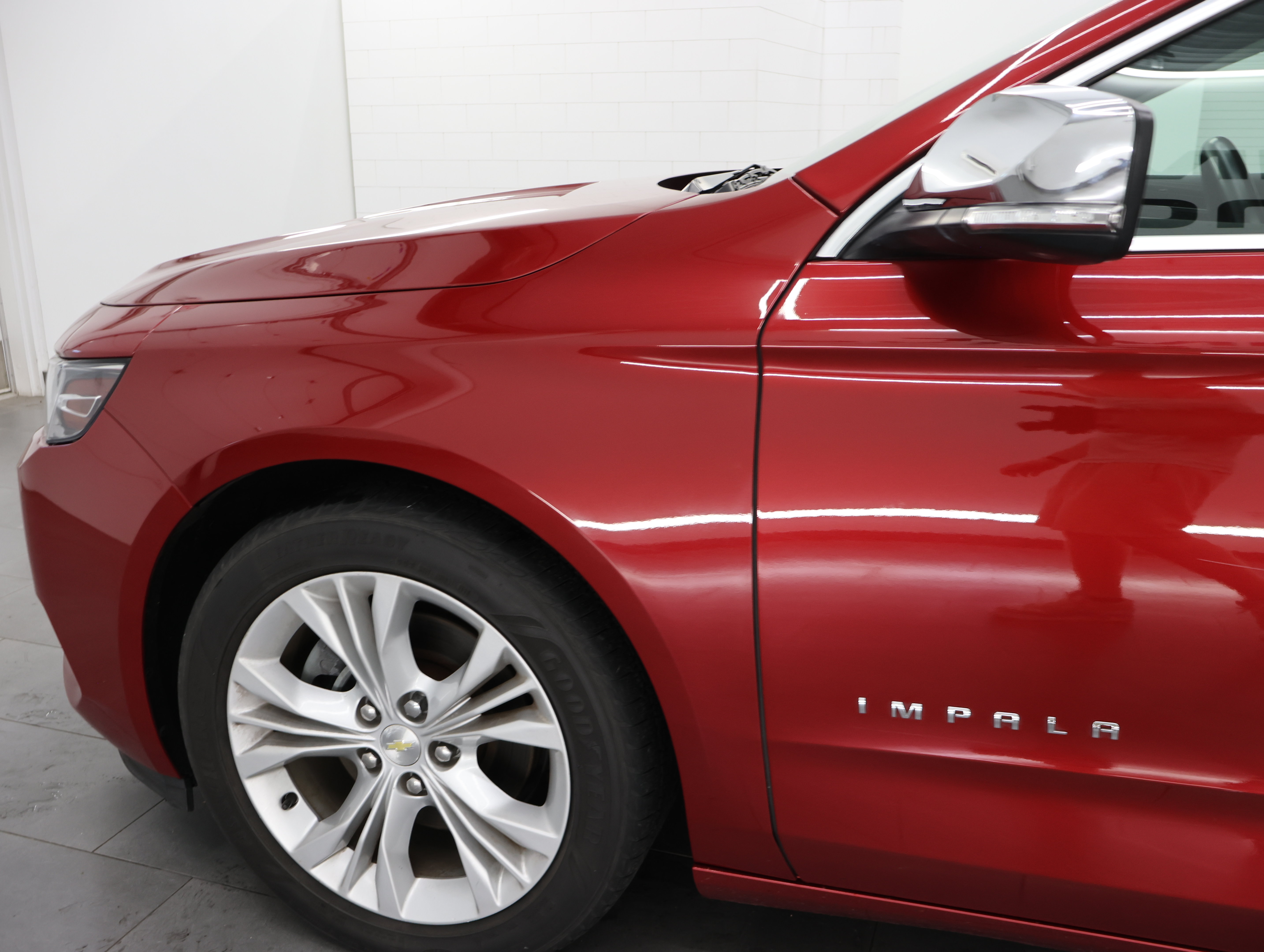 Used 2015 Chevrolet Impala LT w/ Convenience Package FWD image 31