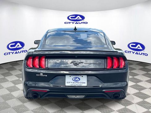 Used 2020 Ford Mustang Coupe w/ Black Accent Package RWD image 5