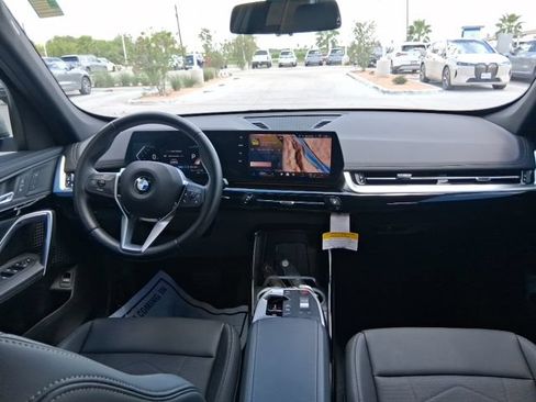 Used 2025 BMW X1 xDrive28i w/ Convenience Package AWD/4WD image 10