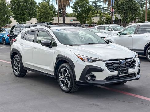 Used 2024 Subaru Crosstrek 2.0i Premium AWD/4WD image 5