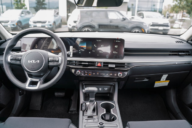 New 2026 Kia K5 LXS FWD image 13