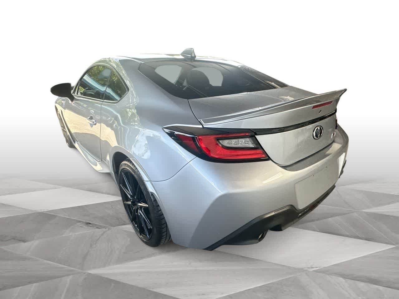 Used 2025 Toyota GR86 Premium RWD image 6