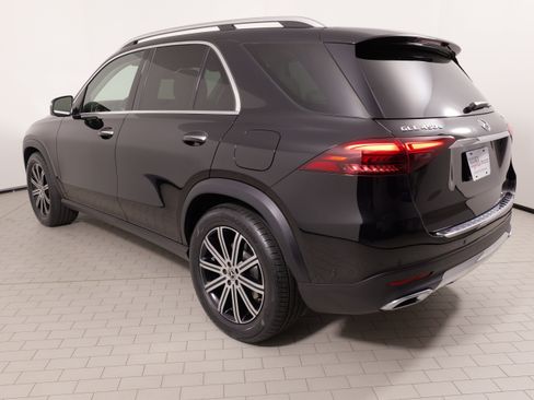 Used 2024 Mercedes-Benz GLE 450e 4MATIC image 16