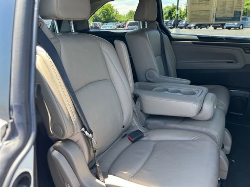Used 2022 Honda Odyssey EX-L image 19