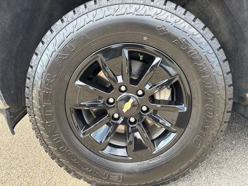Used 2025 Chevrolet Silverado 1500 LT w/ Protection Package AWD/4WD image 11